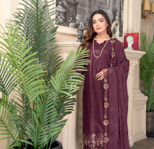 Three-Piece Lawn & Chiffon Embroidered Suit โ Graceful & Elegant