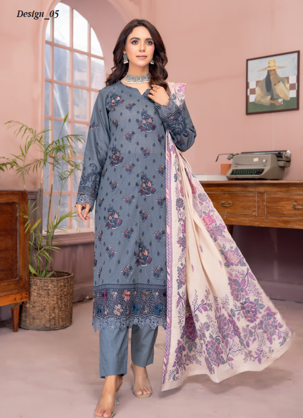 Three-Piece Lawn & Chiffon Jacquard Embroidered Suit โ Premium Look